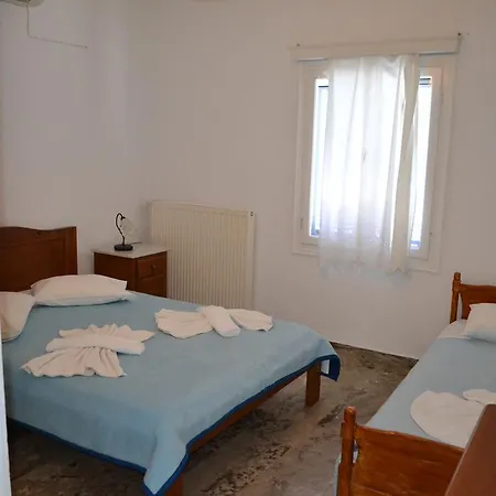 Ioanna Tinos Apartman *