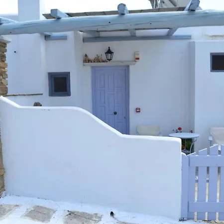 아파트 Ioanna Tinos *