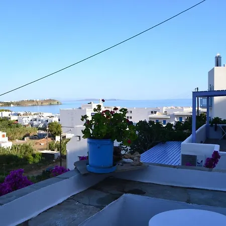 아파트 Ioanna Tinos