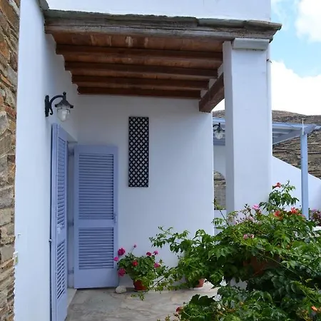 아파트 Ioanna Tinos *