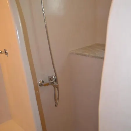 Ioanna Tinos * 키오니아