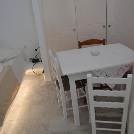 Apartment Ioanna Tinos